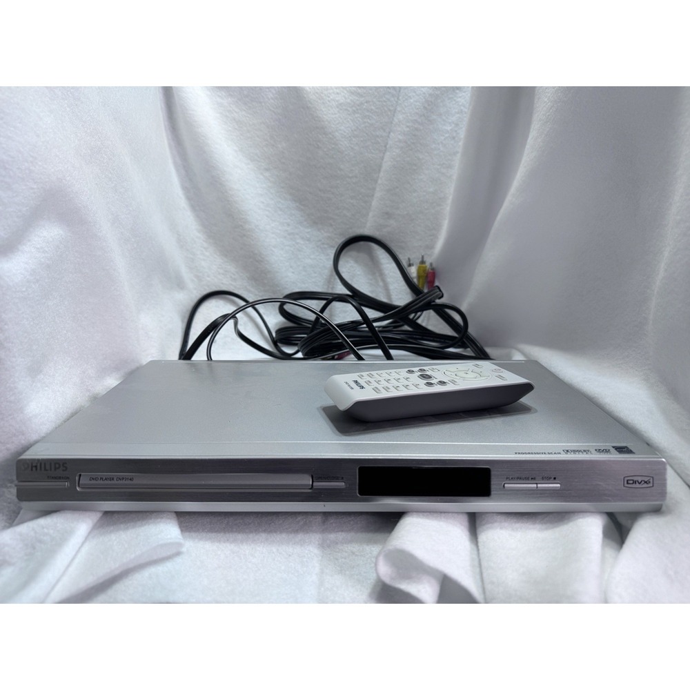 Philips DVD Player Silver Progressive Scan RCA Cables, Model DVP3140/37 *Tested